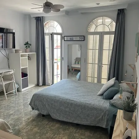 La Casa De Lola *